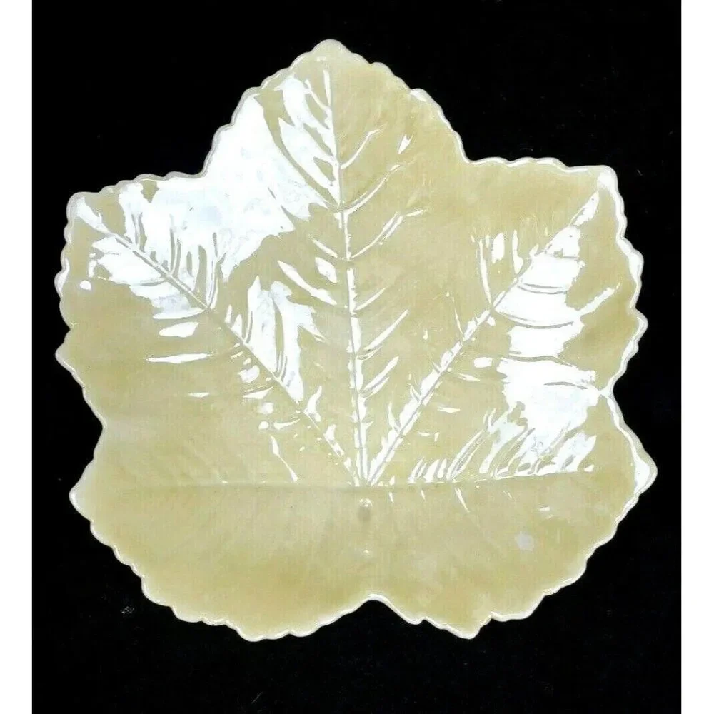 Vintage Belleek Ireland Porcelain Leaf Nesting Trinket Dishes Set 2 Green Mark